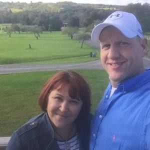 Meet your Posher, Larisa